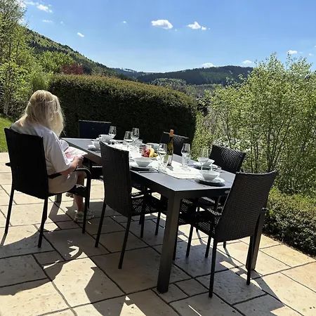 Luxurious Detached With Valley Views For 8 In Winterberg