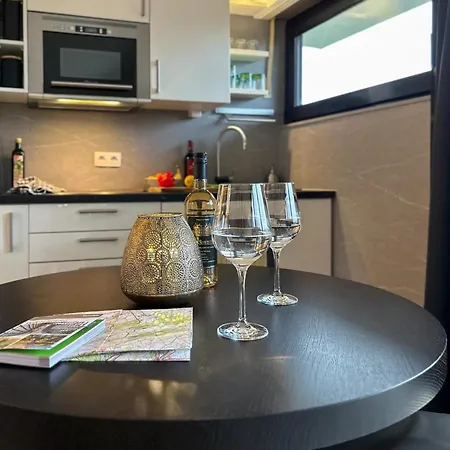 Ferienhaus Luxurious Detached With Valley Views For 8 In Winterberg